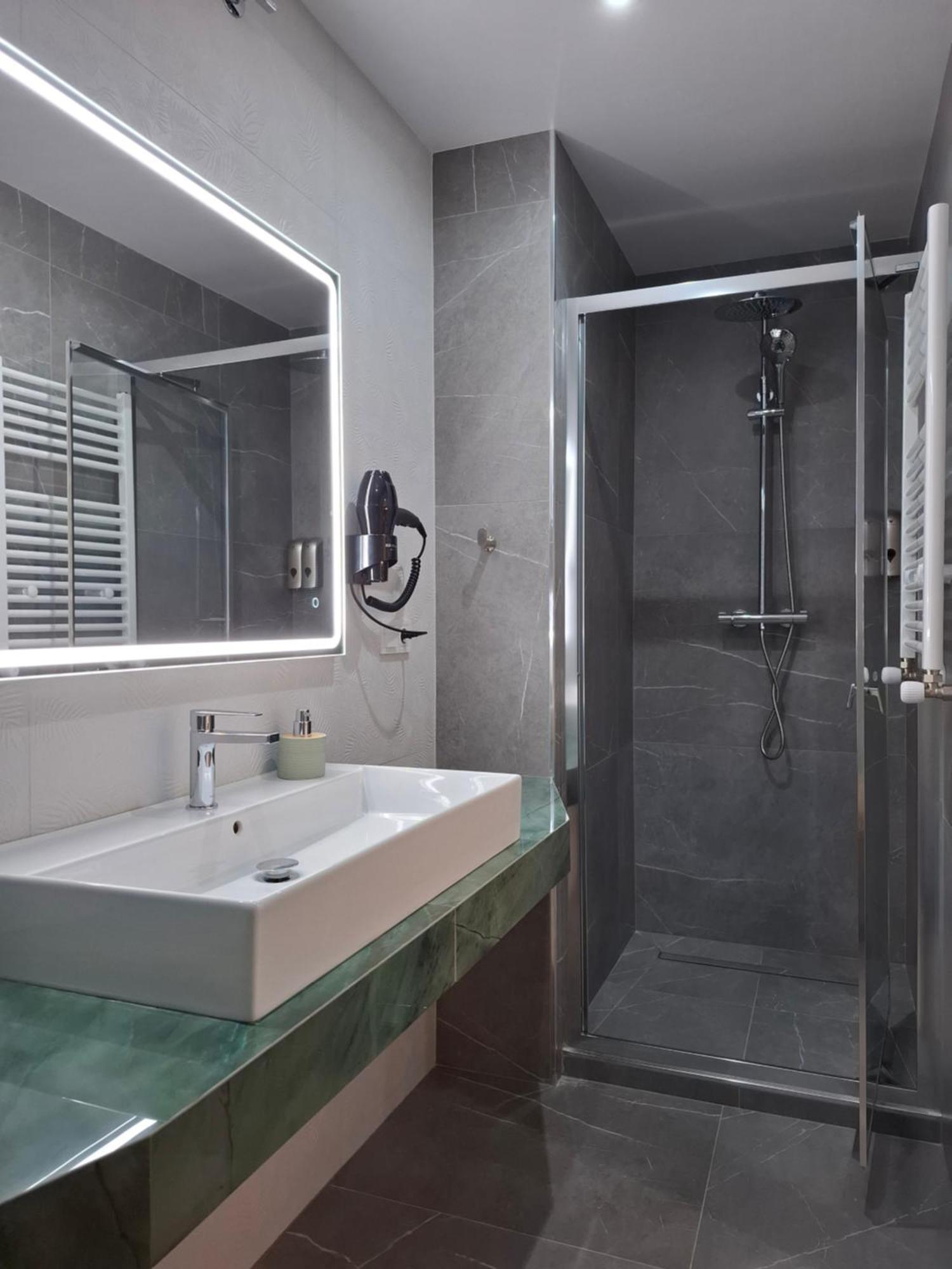 Hotel Exotique Santander Extérieur photo